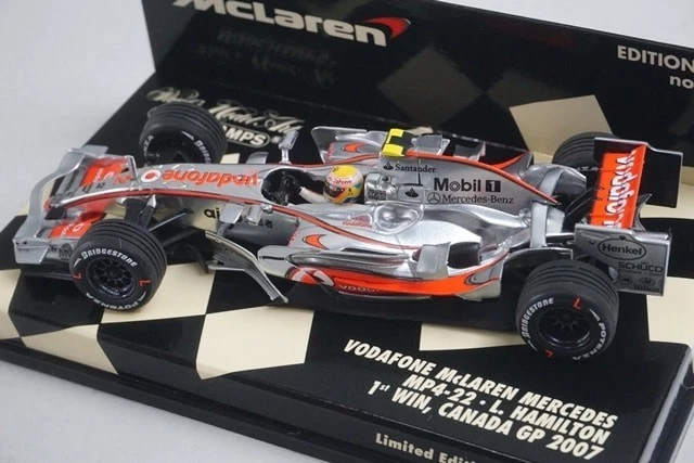 1:43 MINICHAMPS 530074322 Vodafone McLaren Mercedes MP4-22 2007 #2 L. Hamilton - Image 2 of 4