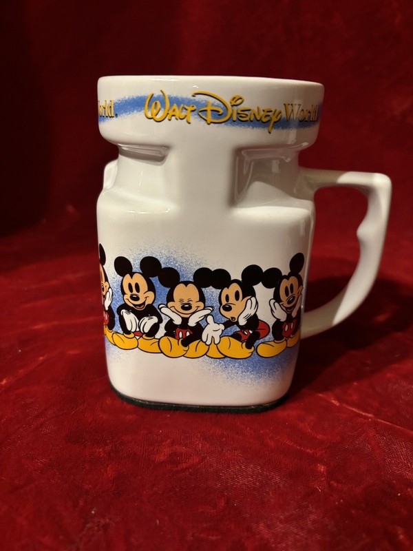 Mickey Mouse Large Coffee Mug Cup With Lid WALT DISNEY 5” Tall