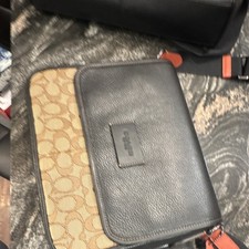 Coach Signature Logo Wristlet Pouch Zip Clutc...