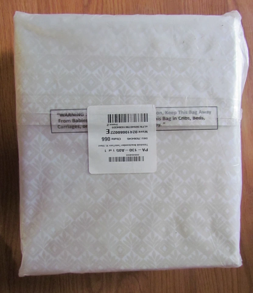 Lote de 2 Sábanas Reenvasadas 100% Algodón Target Beachcomber Beige/Blanco Doble XL Juego Foto 4 de 4