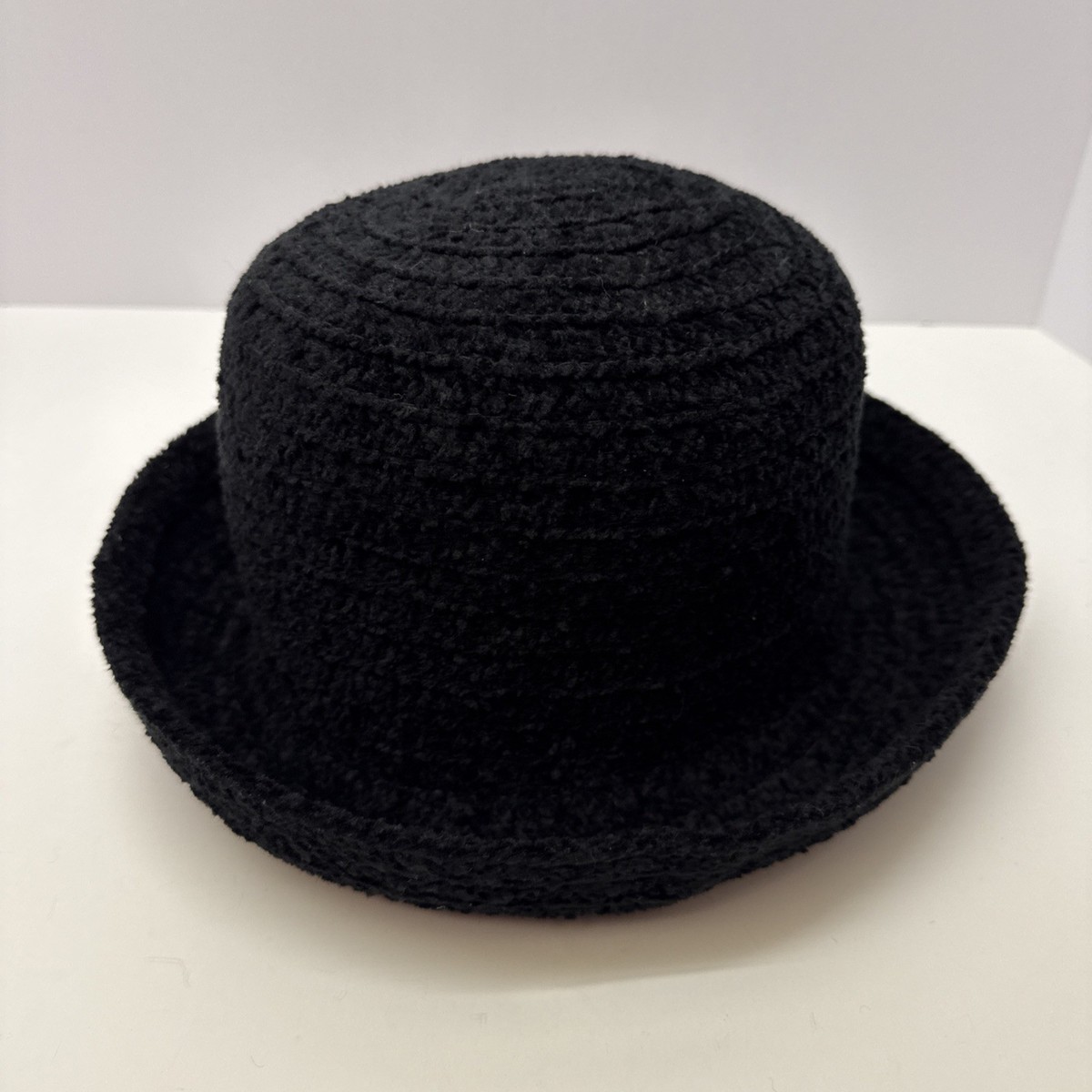 Vintage Betmar BLACK HAT Bucket Upturned Brim Round | eBay display picture 3