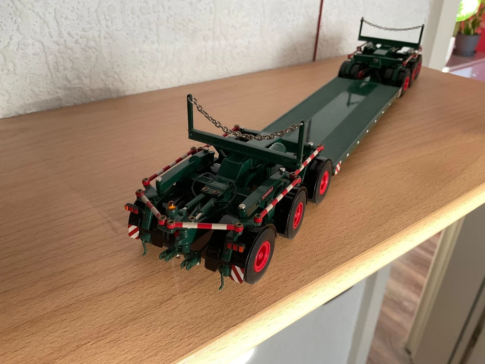 SCHEUERLE 6 ACHS TIEFLADER FÜR KAELBLE KDV 22 Z 8 T NZG NR 489  in 1:50 - Bild 2 von 4