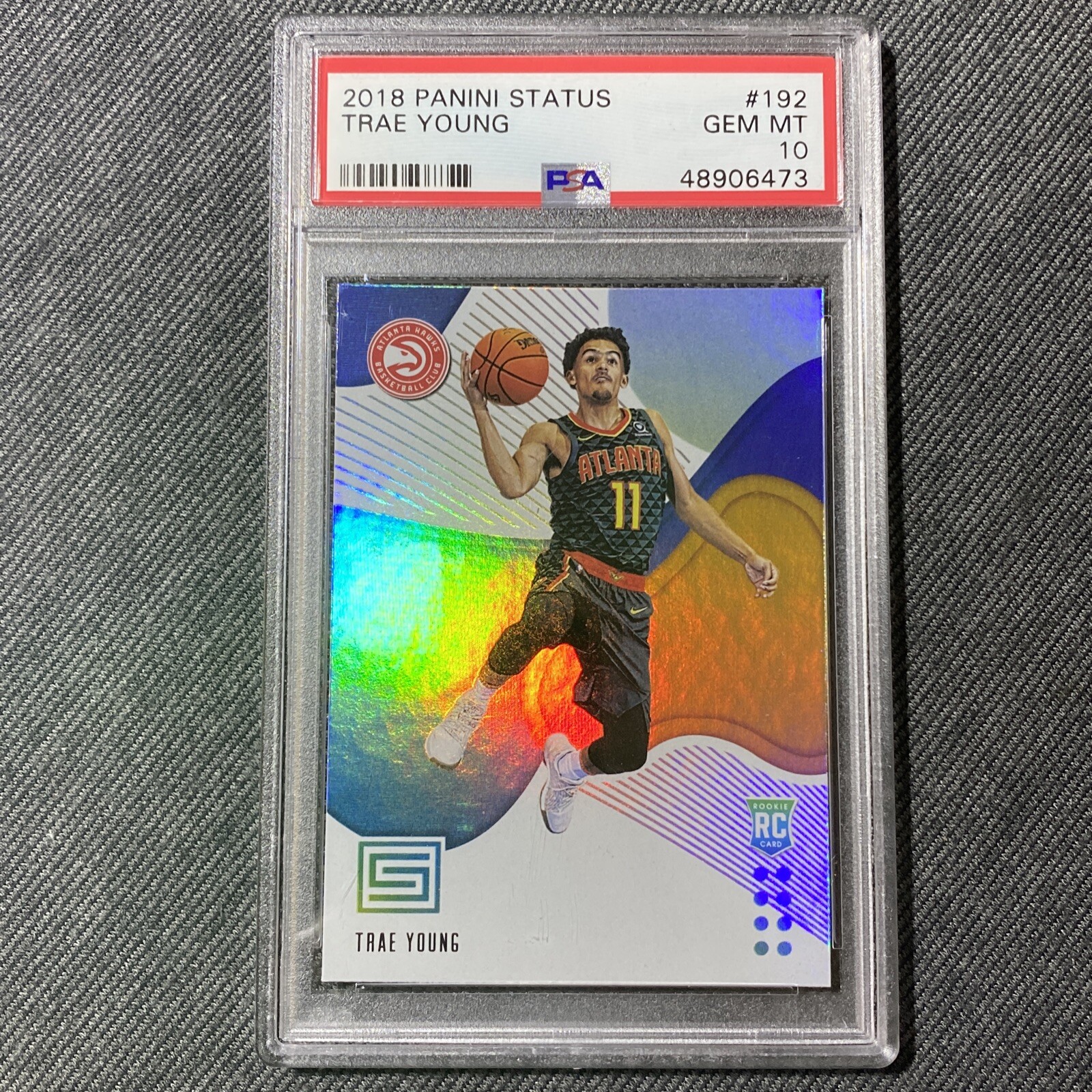 2018-19 Panini Status #192 Trae Young Atlanta Hawks RC Rookie PSA 10