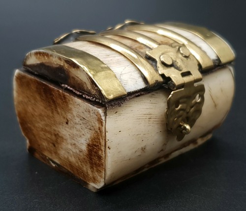 Handcrafted Bone Box Brass Fittings Jewellery Trinkets Artisan Decorative Chest - Bild 2 von 11