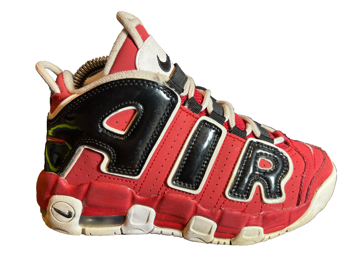 靴 Nike Air More Uptempo \