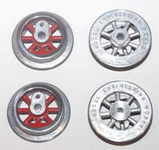 255WS-R, Lionel Wheel Set for 255, 260  263 Loco, Red Spoke, Set of 4