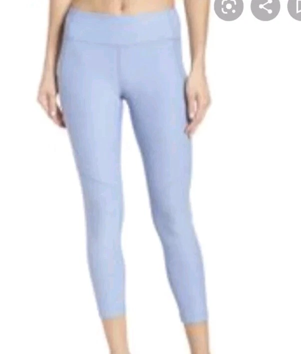 Outdoor Voices 3/4 warmup tights in blue/ lilac
Opens in a new window or tab