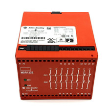 ALLEN BRADLEY 440R-E21358 GUARDMASTER SAFETY RELAY MSR122E SER A 24VAC/DC