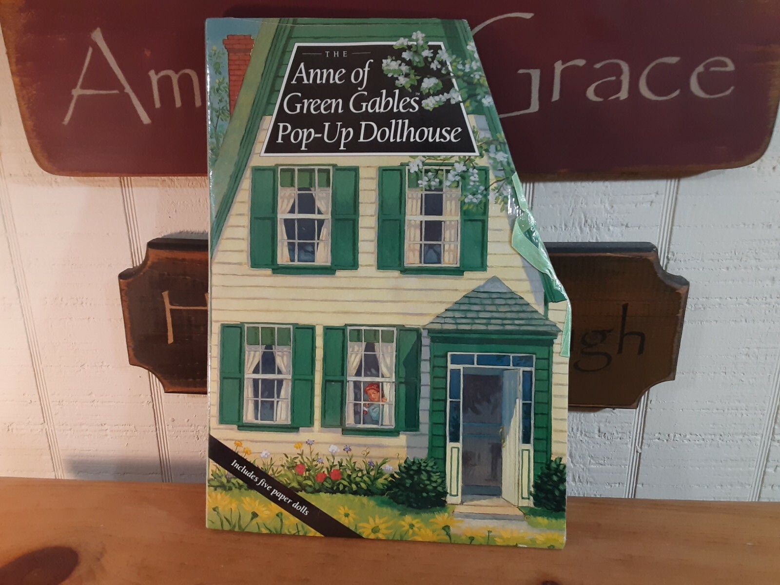 green dollhouse