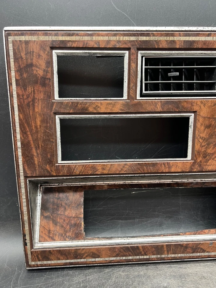 Oldsmobile Delta 88 1977-1984 OEM radio control de clima tablero bisel 554854 Foto 4 de 4