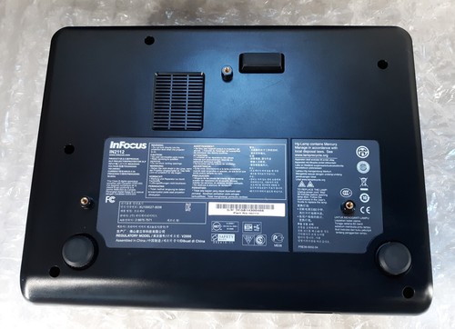 InFocus IN2122 Meeting Room DLP Projector 2x VGA + Power Cord 1418H w/out Remote - Picture 4 of 5