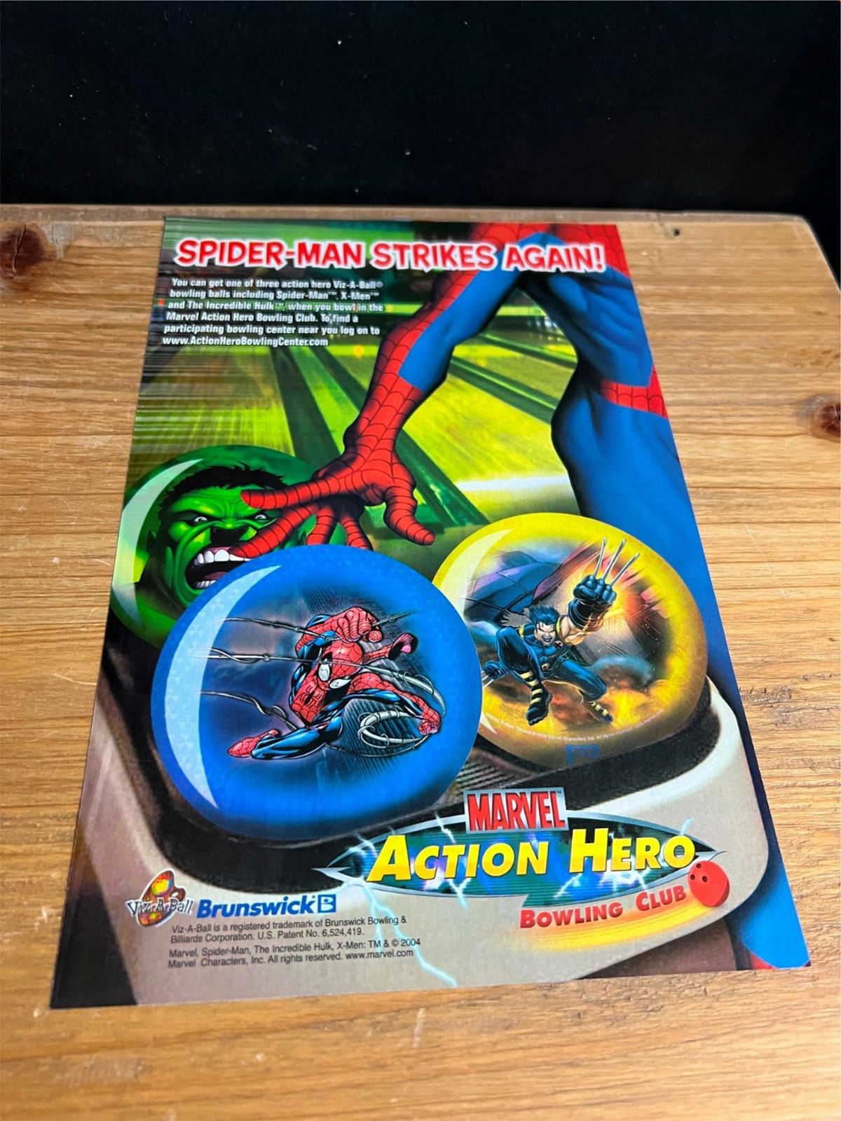 2004 COMIC PRINT AD 6.5X10 SPIDER-MAN STRIKES AGAIN BRUNSWICK BOWLING BALL HULK