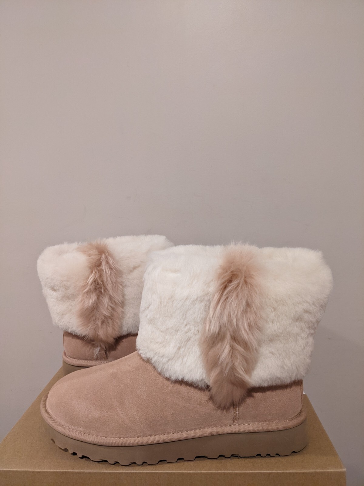 Ugg Australia Women's Classic Mini Wisp 