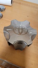 2001-2005 Toyota Sequoia Wheel Center Cap 42603-af010 2001-2005 Toyota Sequoia Wheel Center Cap 42603-af010