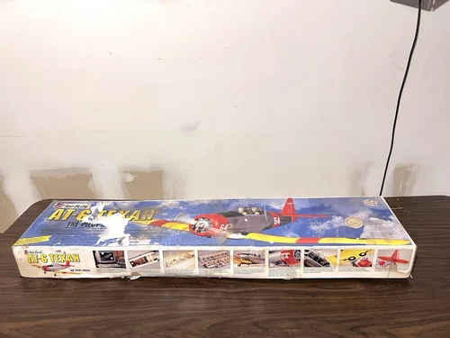 VINTAGE~TOP FLITE AT-6 TEXAN THE PILOT MAKER-GOLD EDITION RC AIRPLANE KIT-1994