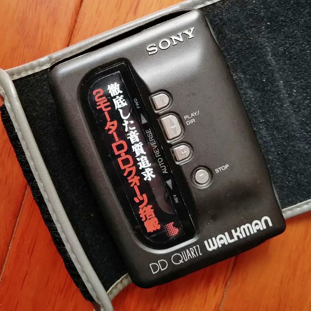 1PCS DIY Label Badge SONY WM DD9 Walkman Cassette Player Sticker