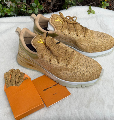 Louis Vuitton V.N.R. VNR 1A4BBA Technical Gold Knit Sneaker LV SZ 8 RARE