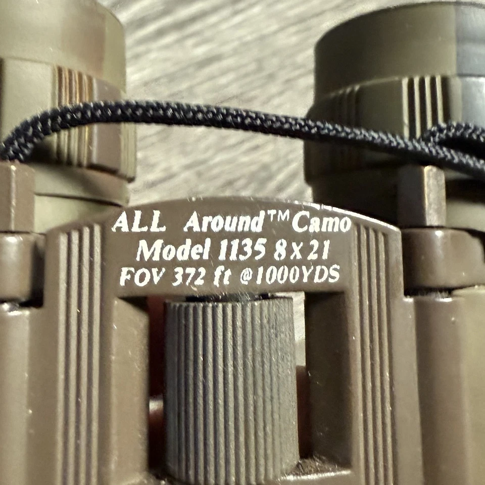 Simmons All Around Camo Pocket Binoculars 1135 8x21 FOV 372ft @1000yds Hunting - Image 2 of 4