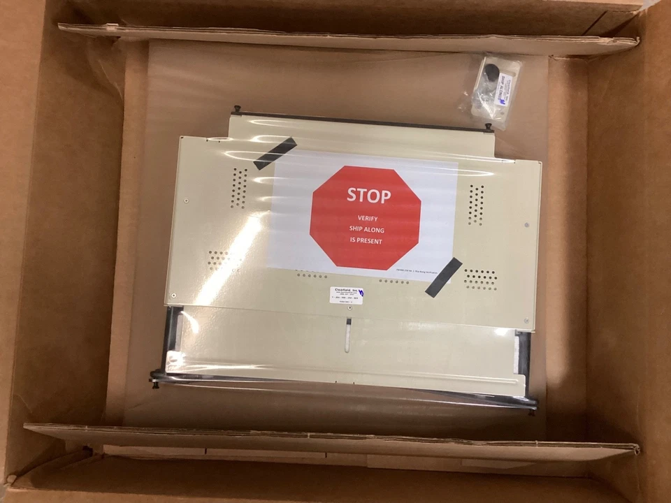 ClearField 1RU FieldSmart FxMP Optical Component Chassis T-JKA-000-Z0Z-BZZ - Image 3 of 4