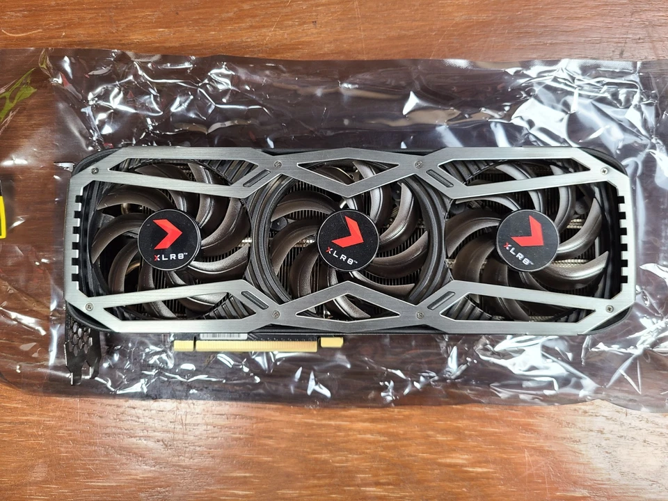 PNY GeForce RTX 3070 XLR8 Gaming EPIC-X RGB Triple Fan Edition 8GB GDDR6 - Image 2 of 4