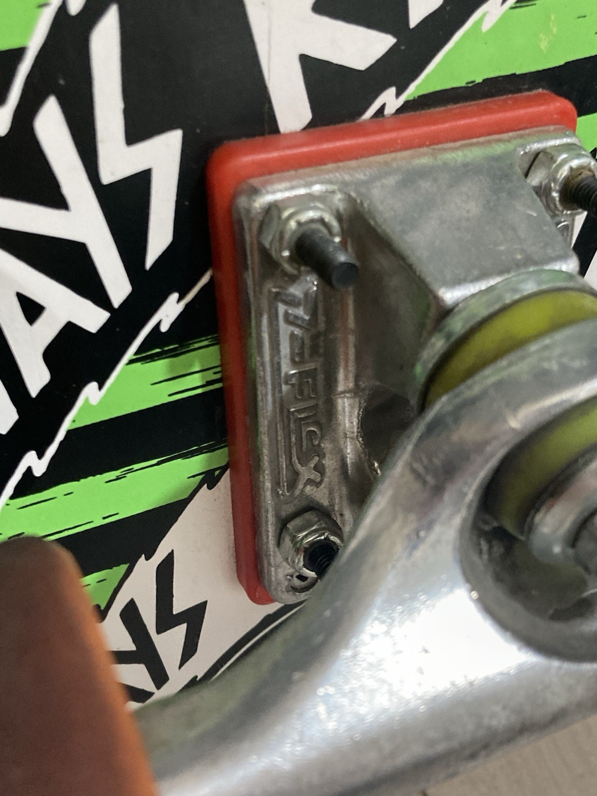 Z-FLEX ALWAYS RADICAL Graphic Reissue Cruiser Skateboard Factory Complete -USED