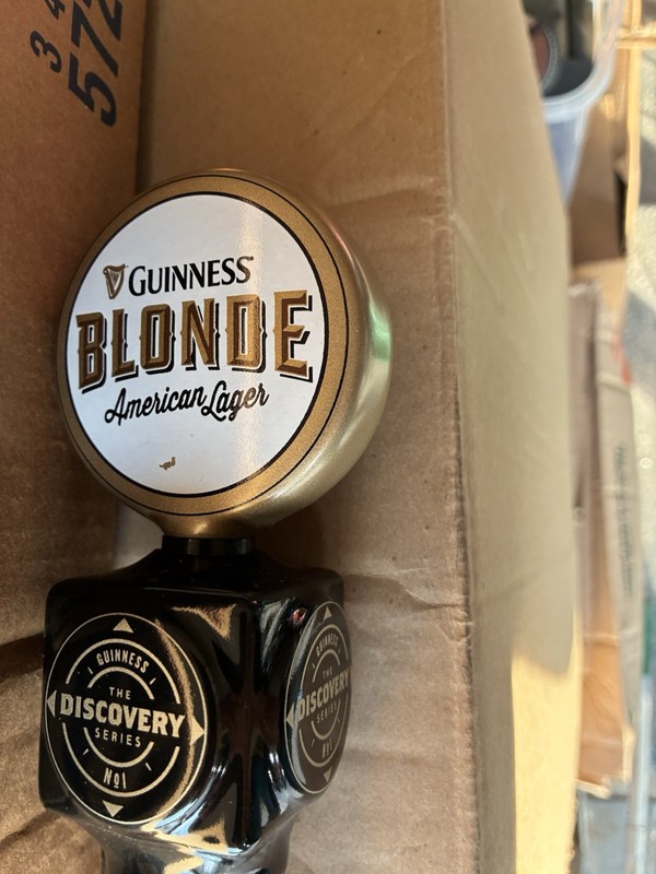 Guinness Blonde American Lager Discovery Series tap handle breweriana