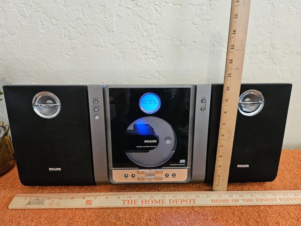 PHILIPS MC235B/37 Micro Home System Shelf CD Player AM FM Radio W/Speakers. - Image 3 of 4