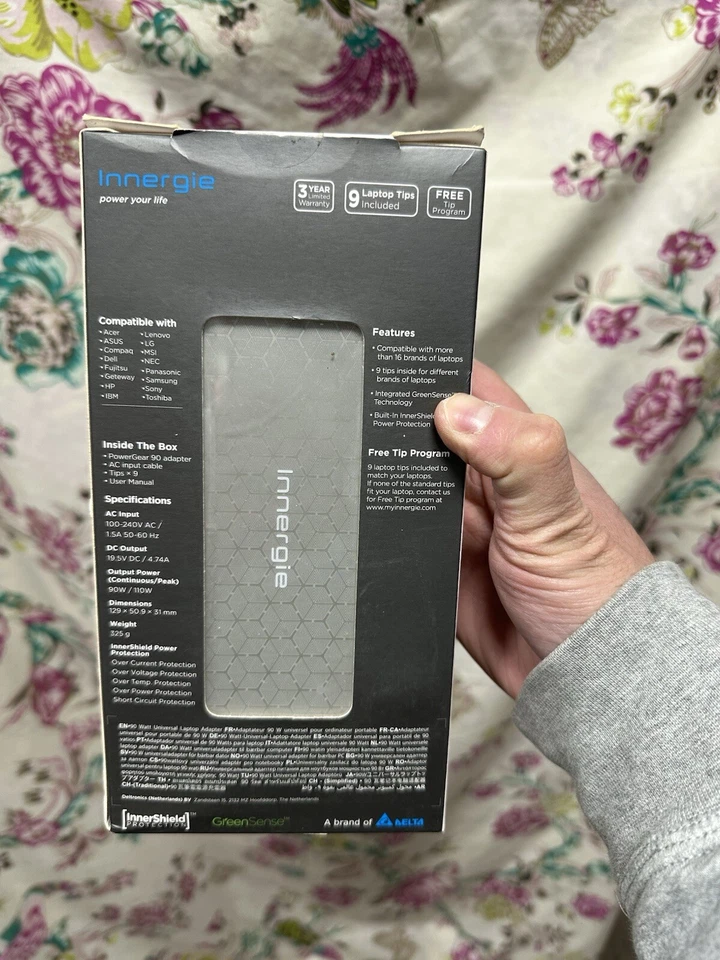 Innergie PowerGear 90 Universal Laptop Adapter with 9 Laptop tips - GREY - Image 4 of 4