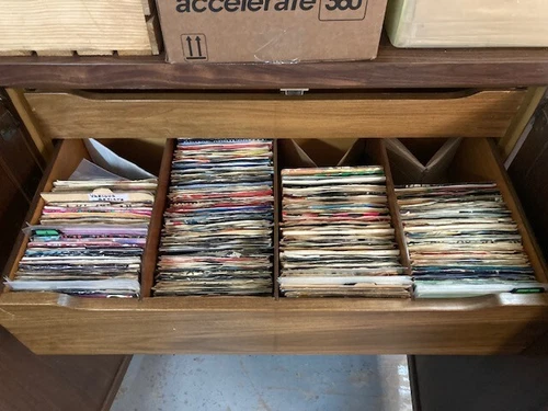 YOU PICK!  Picture Sleeve 7” Vinyl 45 singles 80's Pop/Rock  $2.95+ COMBINE SHIP