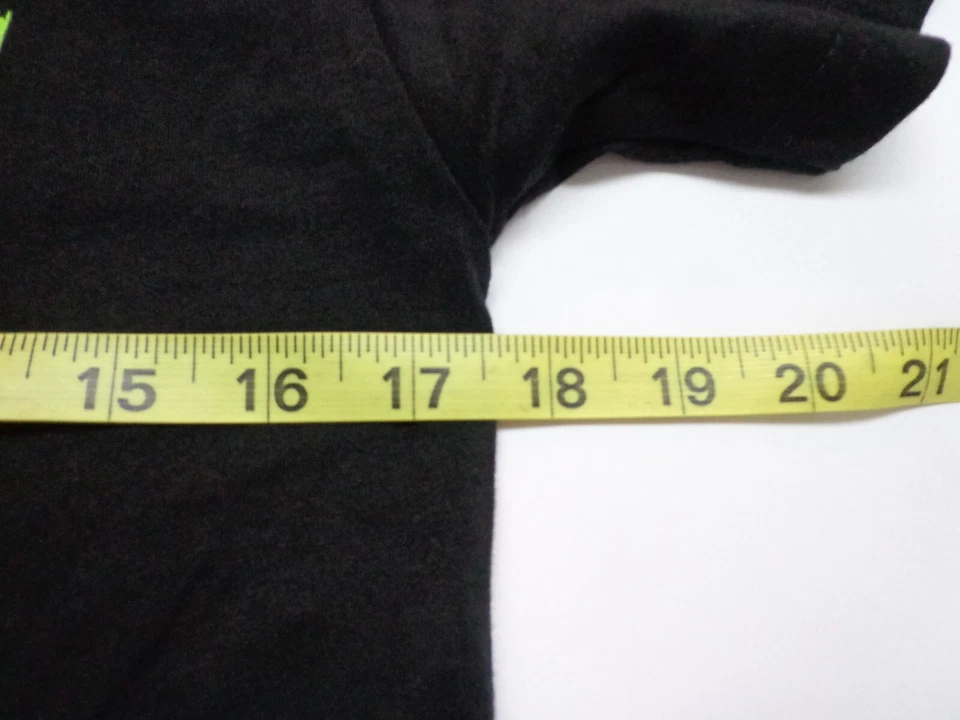 Camiseta Negra Muscle Pharm MP 'Get Swole Live Swole' Pequeña NUEVA con DEFECTO Foto 4 de 4