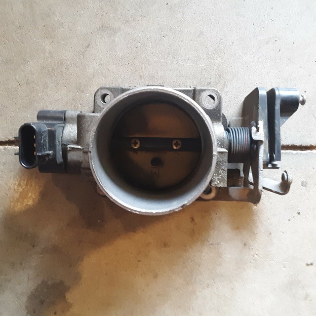 98 99 00 01 02 2001 FORD CROWN VICTORIA MARQUIS THROTTLE BODY 4.6L eBay
