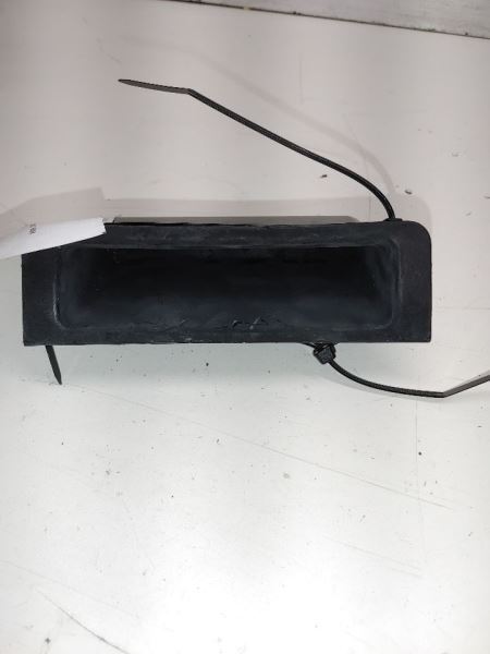 Picture 2 of 5