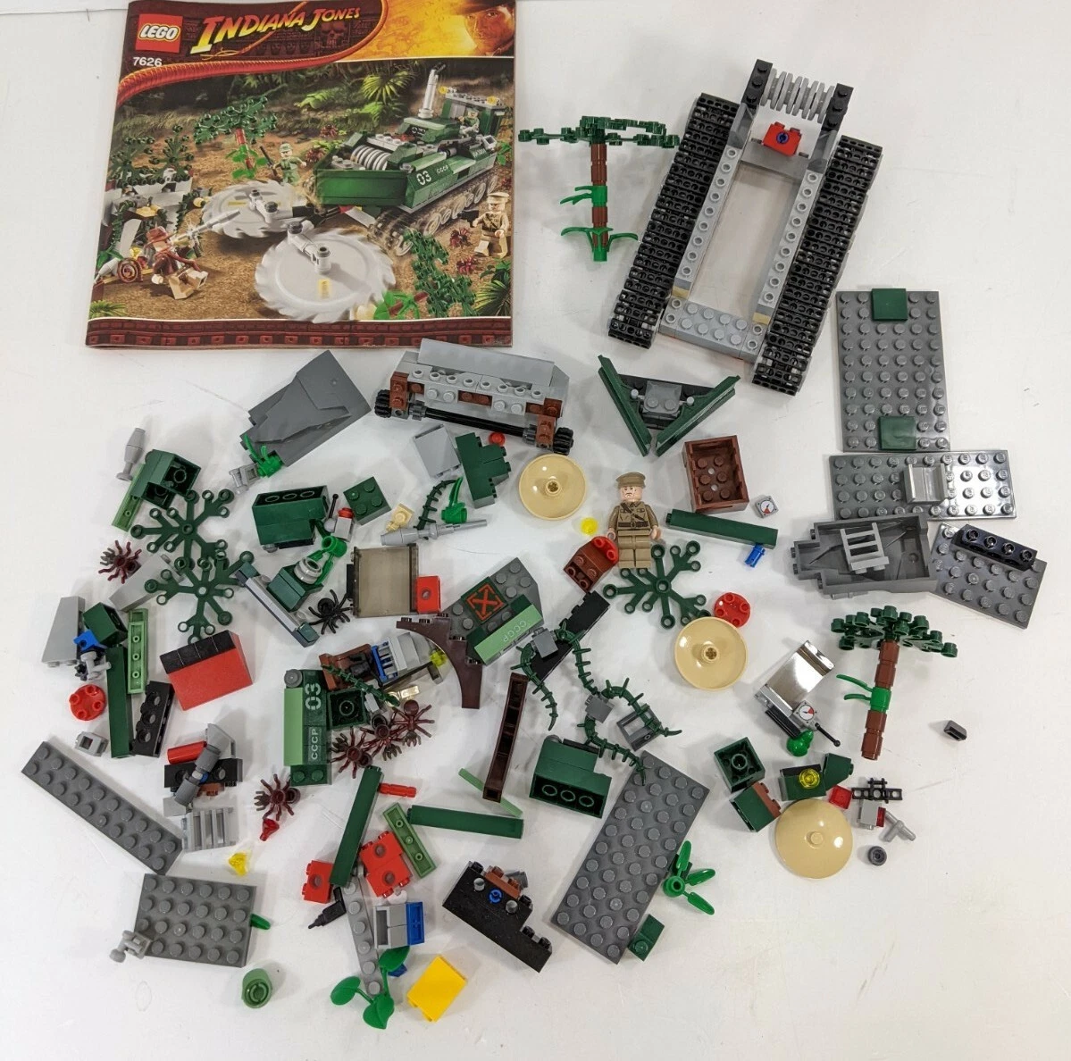 Lego Jones Set 7626 Jungle Cutter Parts Lot Instructions |