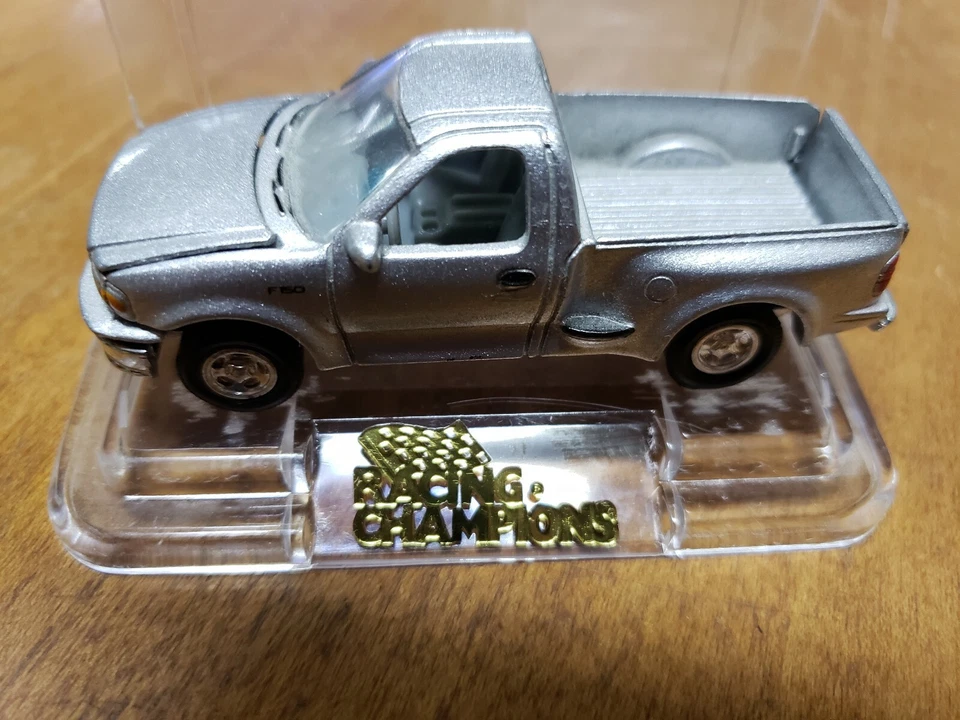 Racing Champions RC 2000's Ford F-150 Step Side Pickup Truck silver (FC-51-3) - Image 2 of 3