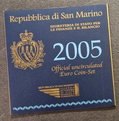 SAINT MARIN - Coffret 2005 - BU : Série annuelle avec pièce de 5 euros - Photo 1/4