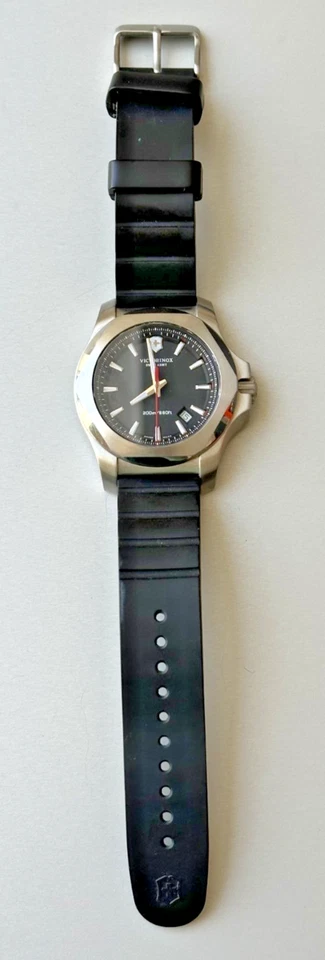 Victorinox I.N.O.X. Quartz Uhr, Edelstahl, Schwarz, 43 mm, Kautschukband - Bild 3 von 4
