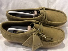 Clarks Originals Wallabee Boots New in Box Mid Green Suede Size Womens 6.5