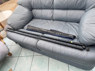 Preston 'MONSTER X POWER' 2.5m Take Apart Landing Net Handle S/Sleeve VGC