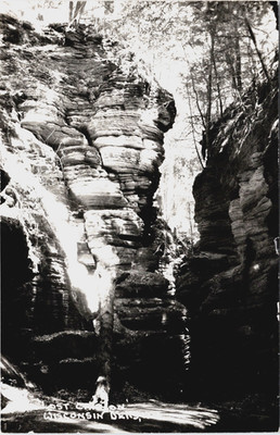 RPPC  Wisconsin Dells LOST CANYON WI Postcard Rock Formation B&W