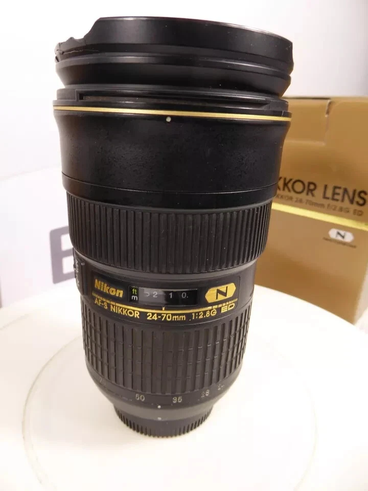 boxed Nikon af-s nikkor 24-70mm f/2.8G ED in working condition. - Image 3 of 4