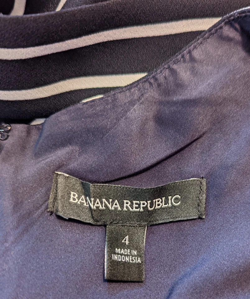 Macacão Banana Republic feminino tamanho 4 cropped perna larga listras azuis e brancas 0268 - Imagem 4 de 4