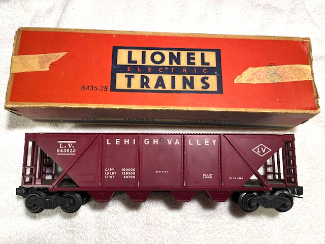 LIONEL 6436-25 MAROON LEHIGH VALLEY QUAD HOPPER with POOR ORIGINAL BOX, EX Cond