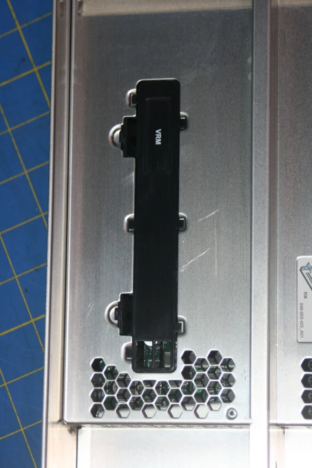 EMC TRPE-CP 110-093-003B CX4 CPU module with 3GB ram Dell F421M - Image 3 of 4