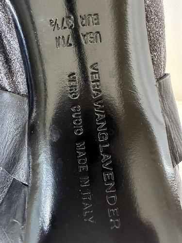Vera Wang Lavender Greta Bootie Black/ Gunmetal Sz 7 EUC - Picture 6 of 7