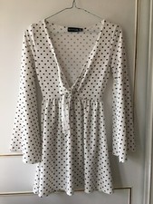 Bell Sleeve Dress Size Uk 4 Spotty Pretty Little Thing Tie Front