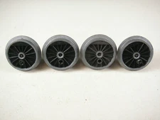 Lionel 600-8902-130 GEARED Drive WHEELS on Axle, FOUR Pcs, NOS 1973-76 MPC parts