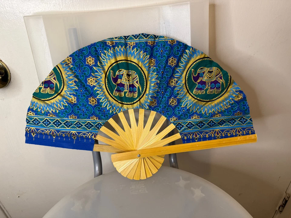 Fan Thai Folding Blue Green Elephant Hand Wooden Thailand Decor พัดมือช้าง สีฟ้า - Image 3 of 4