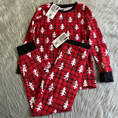 Family Traditions Two Piece Pajama Set Youth Size 8-10 Red Christmas Holiday Pjs