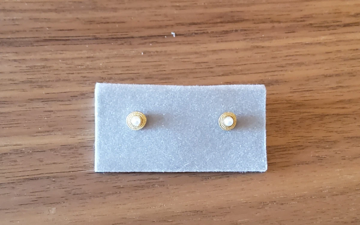 FRANKLIN MINT JACKIE KENNEDY 15 VINIL DOLL EARRINGS FOR YELLOW
