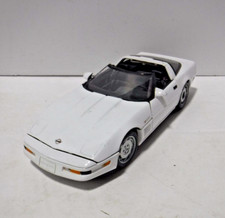 White 1992 Corvette ZR-1 Maisto 1:18 Scale Diecast 082423AST3
